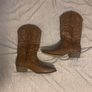 Cowboy boots